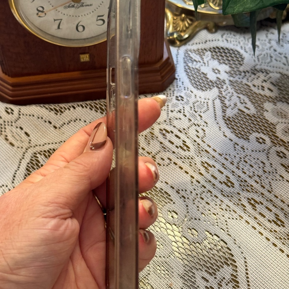 Kate Spade iPhone protecive case - Picture 6 of 7